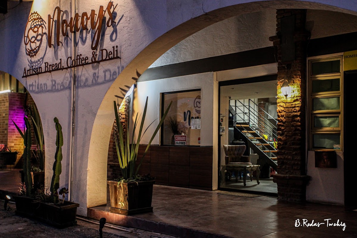 Nonoy´s Artisan Bread & Coffee